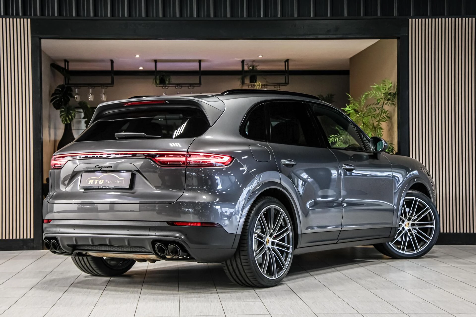 Hoofdafbeelding Porsche Cayenne