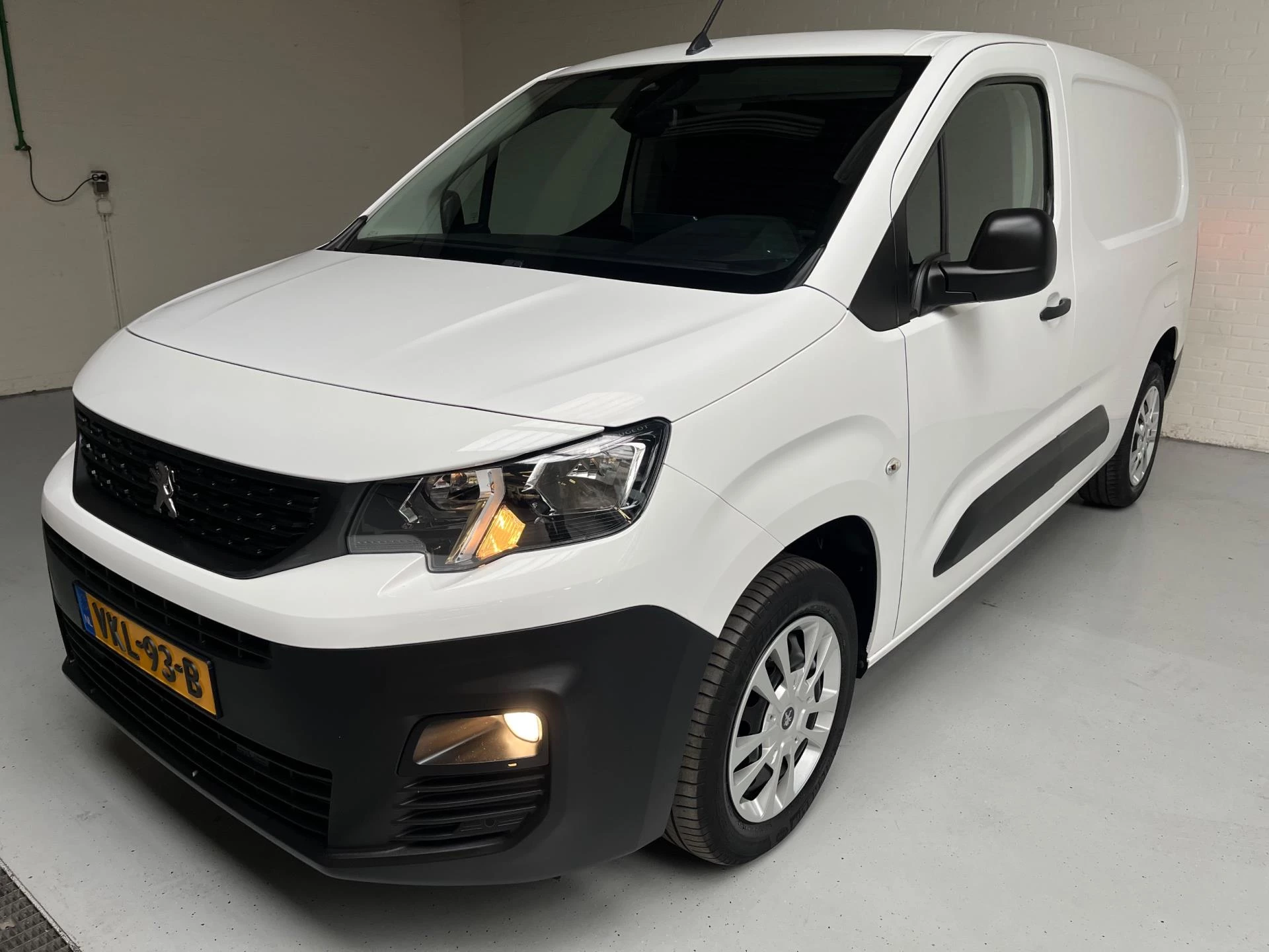 Hoofdafbeelding Peugeot Partner