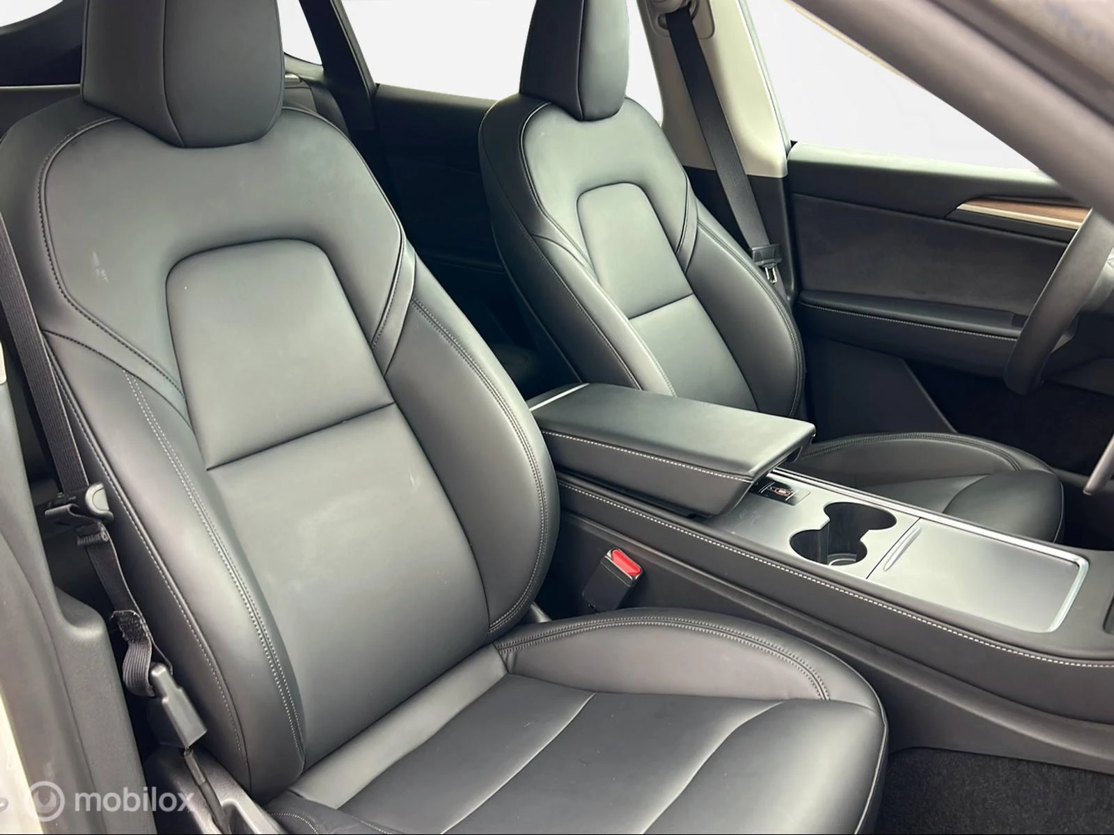 Hoofdafbeelding Tesla Model Y
