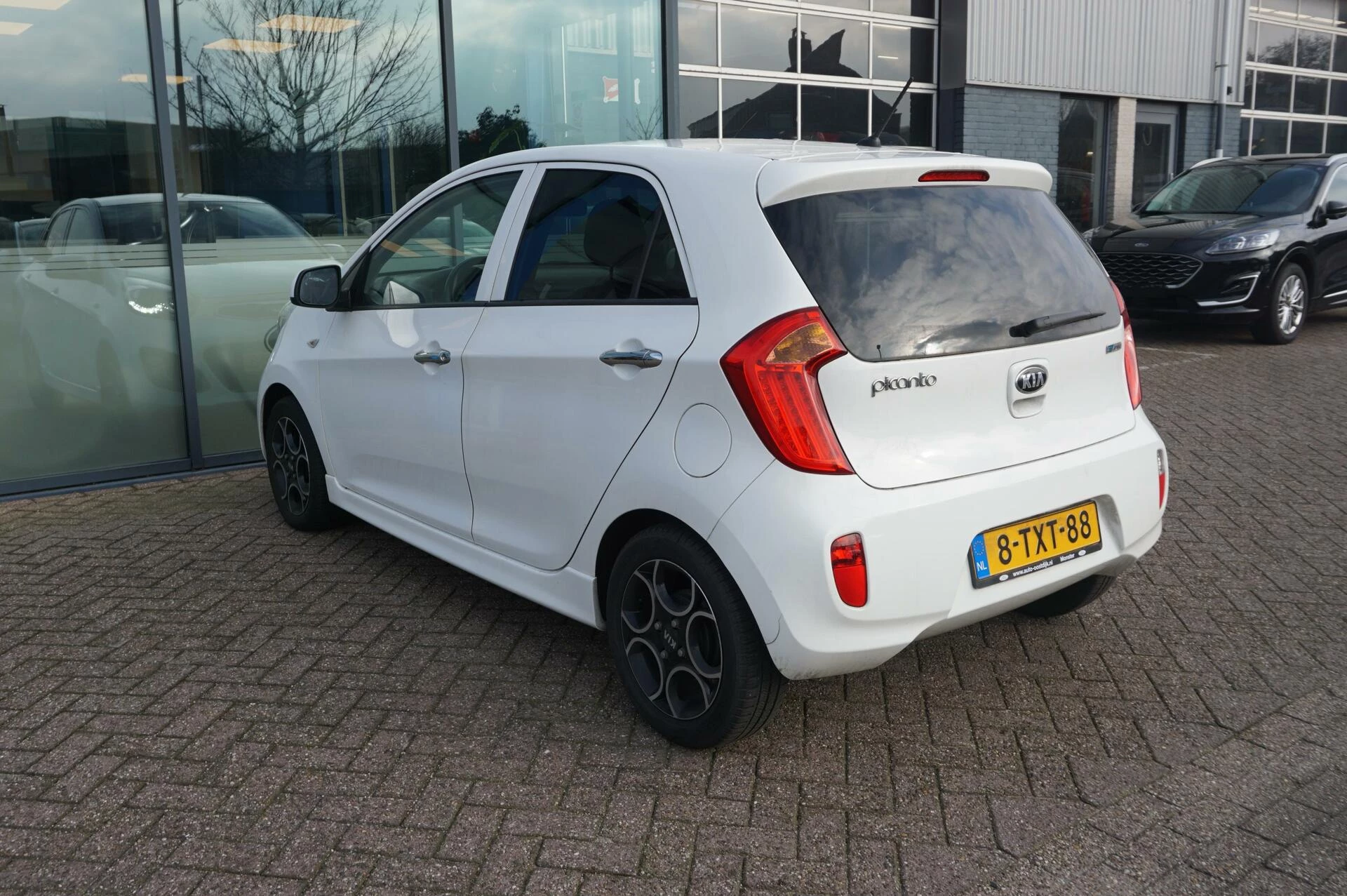 Hoofdafbeelding Kia Picanto