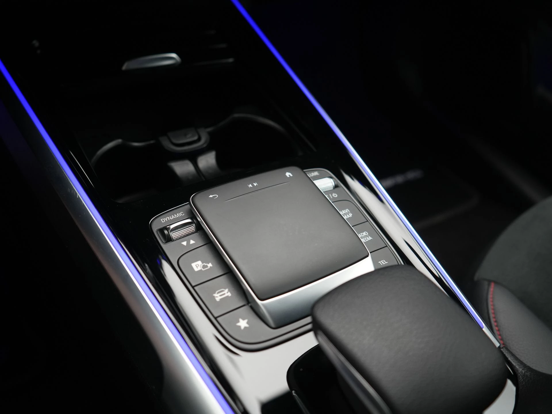 Hoofdafbeelding Mercedes-Benz EQB