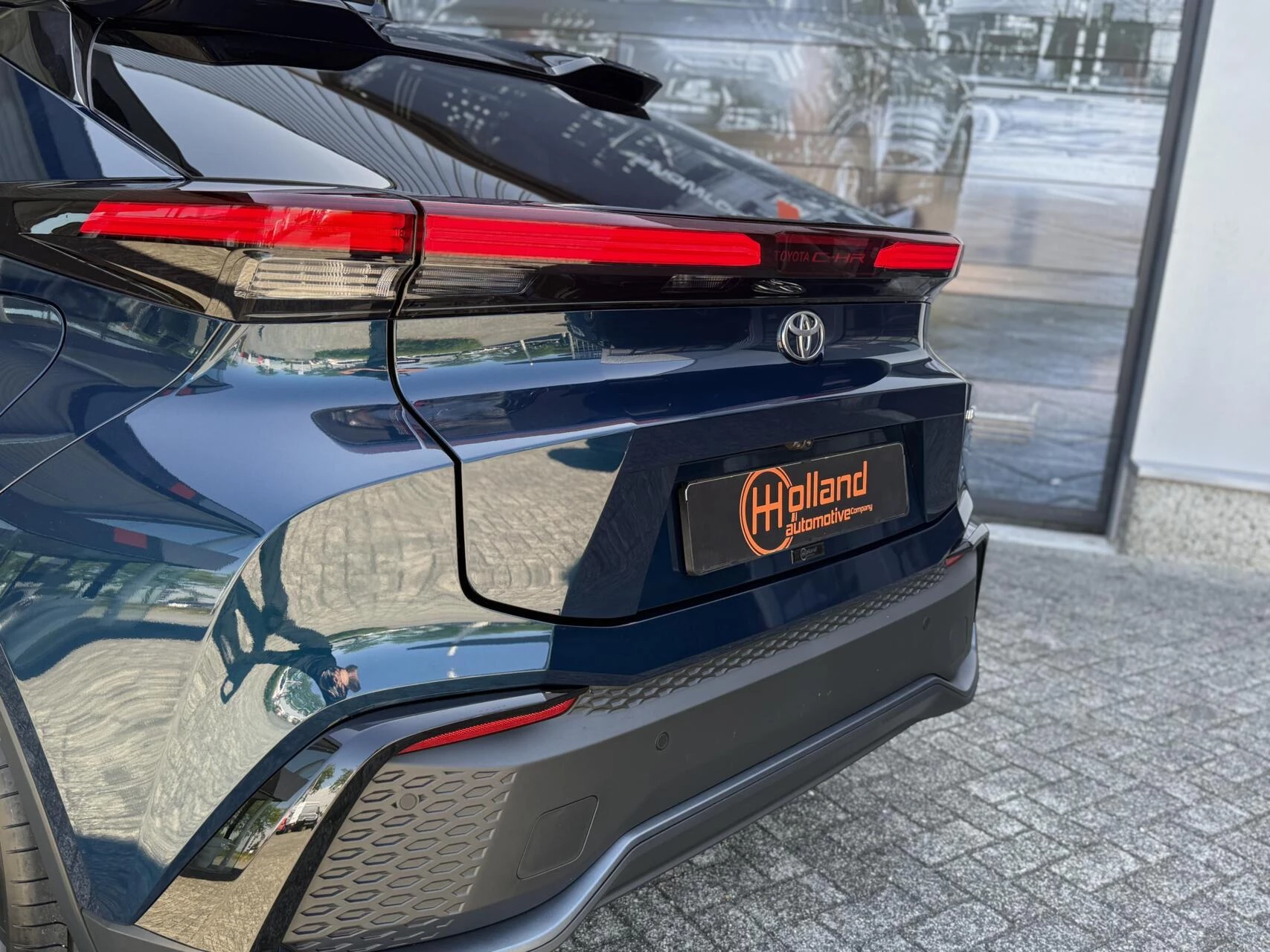 Hoofdafbeelding Toyota C-HR