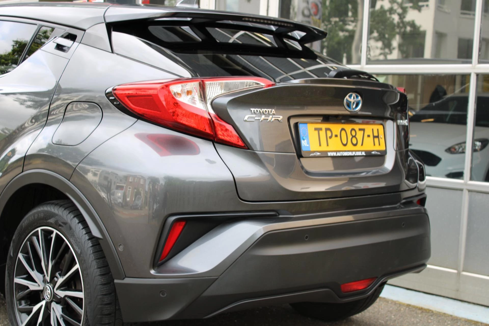 Hoofdafbeelding Toyota C-HR