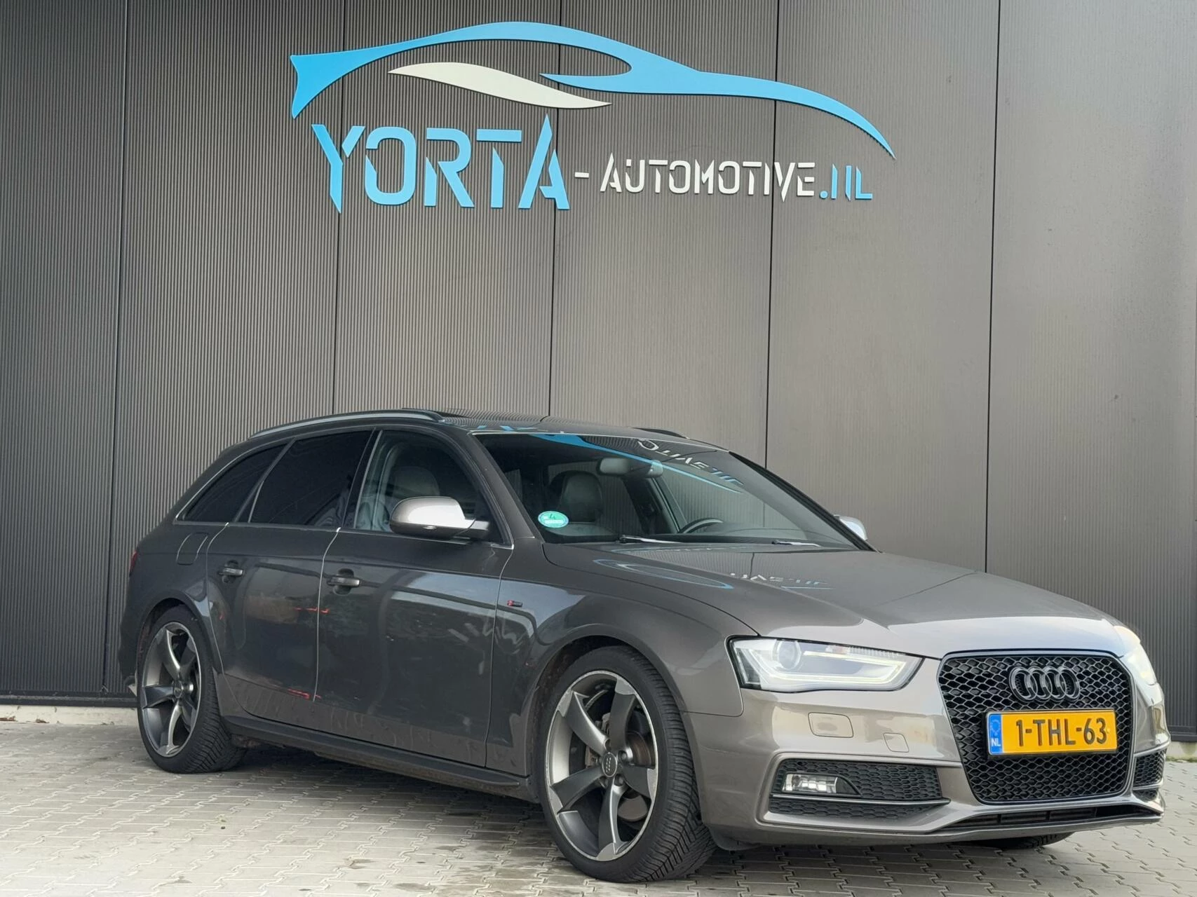 Hoofdafbeelding Audi A4