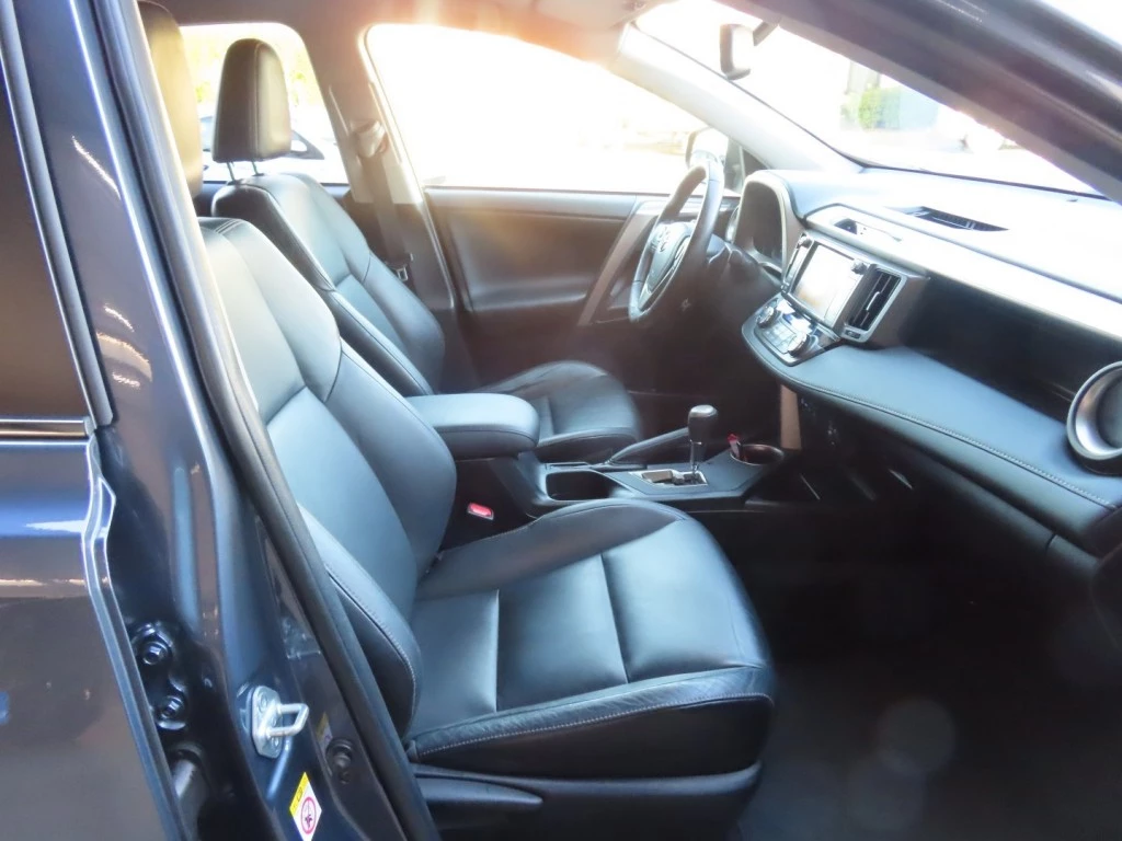 Hoofdafbeelding Toyota RAV4