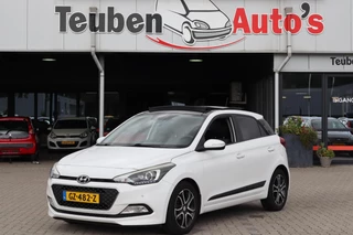 Hyundai i20 1.2 HP i-Motion Premium Panoramadak, Schuif- kanteldak, Climate control, Camera, Navigatie