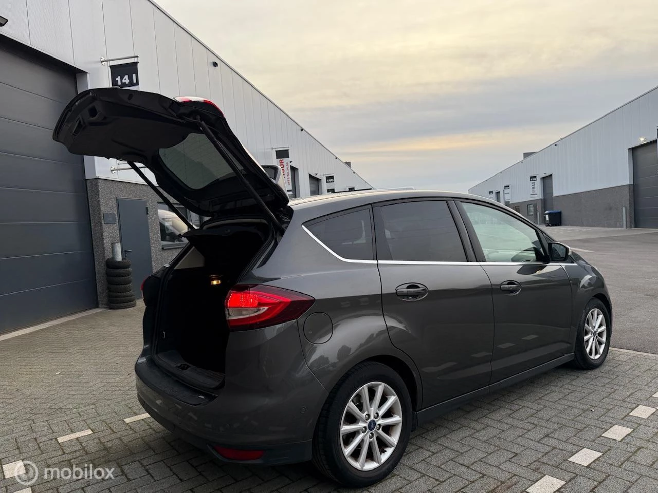 Hoofdafbeelding Ford C-MAX
