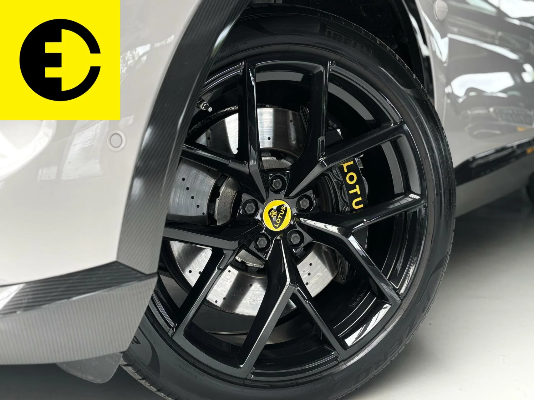 Hoofdafbeelding Lotus Eletre