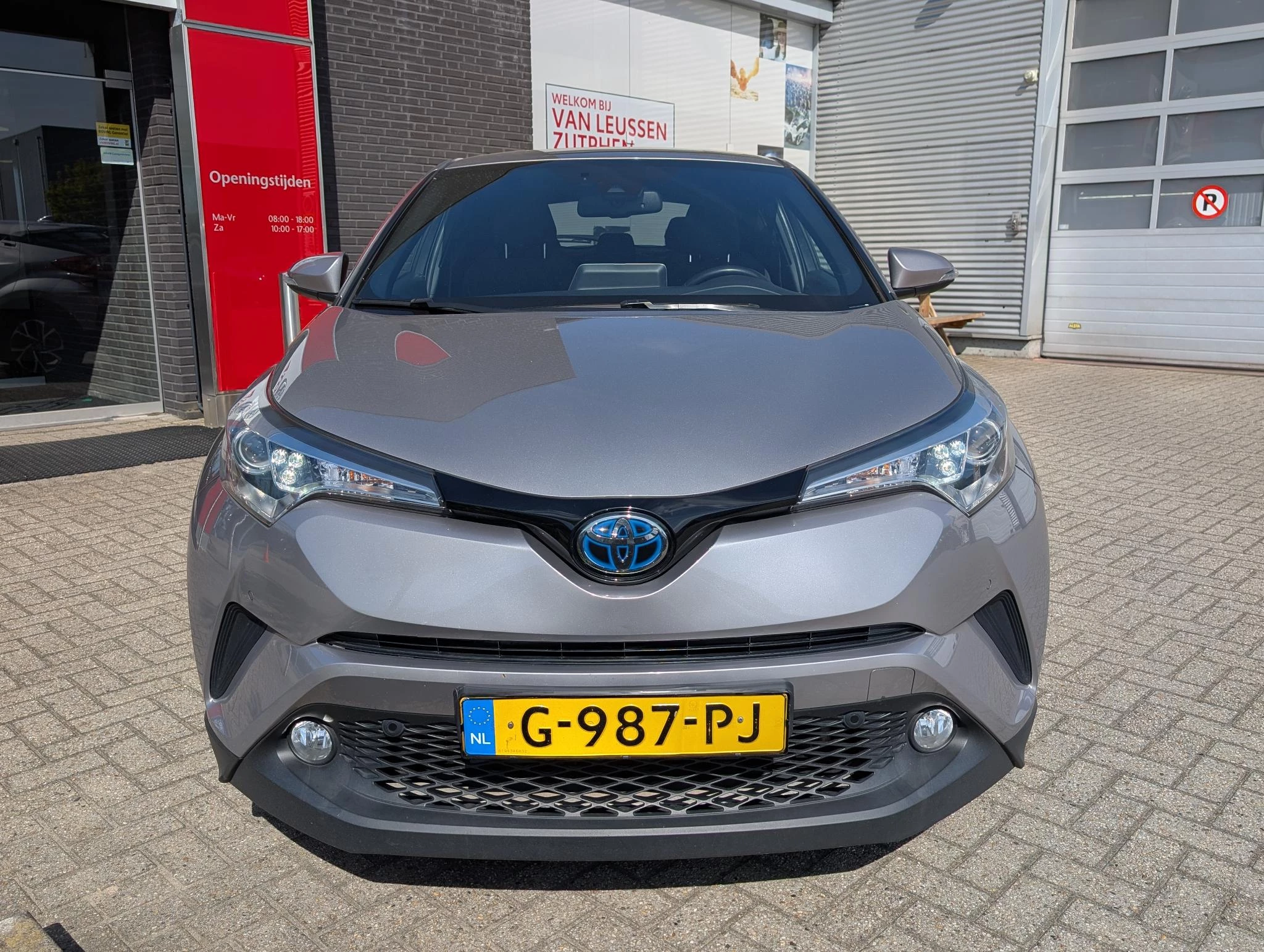 Hoofdafbeelding Toyota C-HR