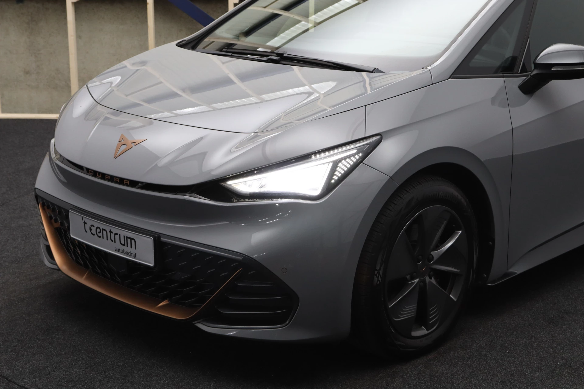 Hoofdafbeelding CUPRA Born