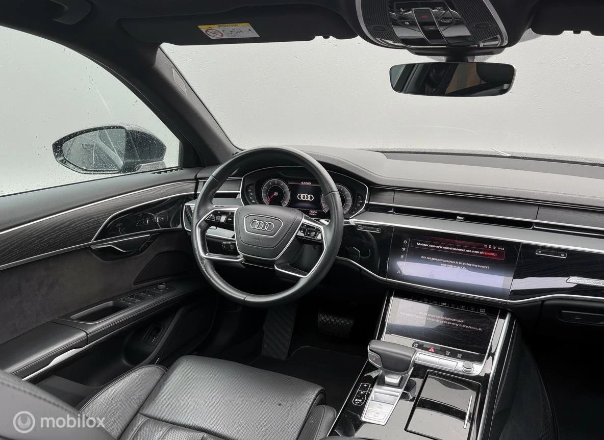 Hoofdafbeelding Audi A8