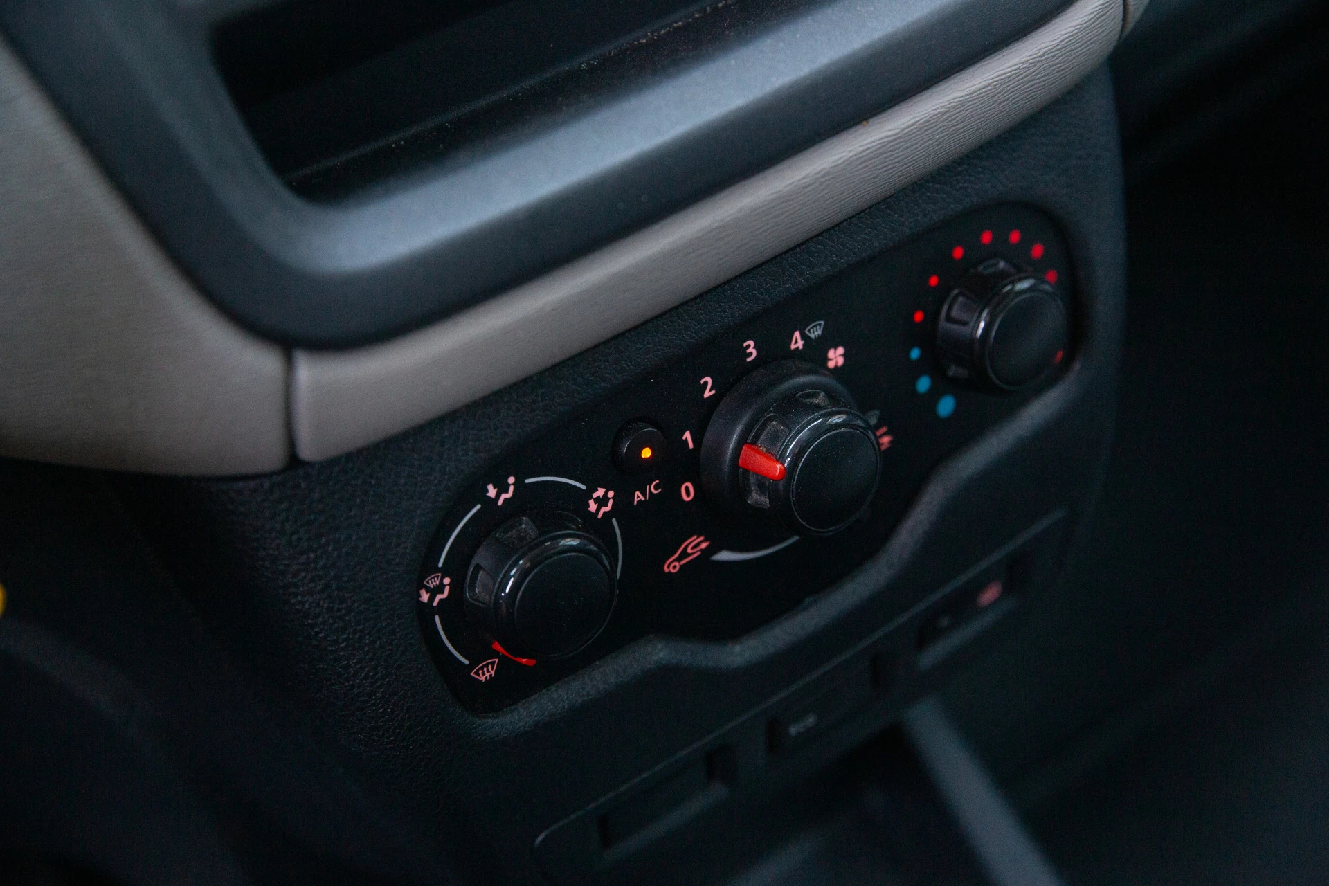 Hoofdafbeelding Dacia Dokker