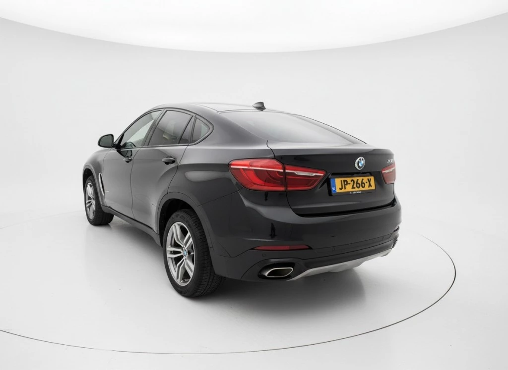 Hoofdafbeelding BMW X6
