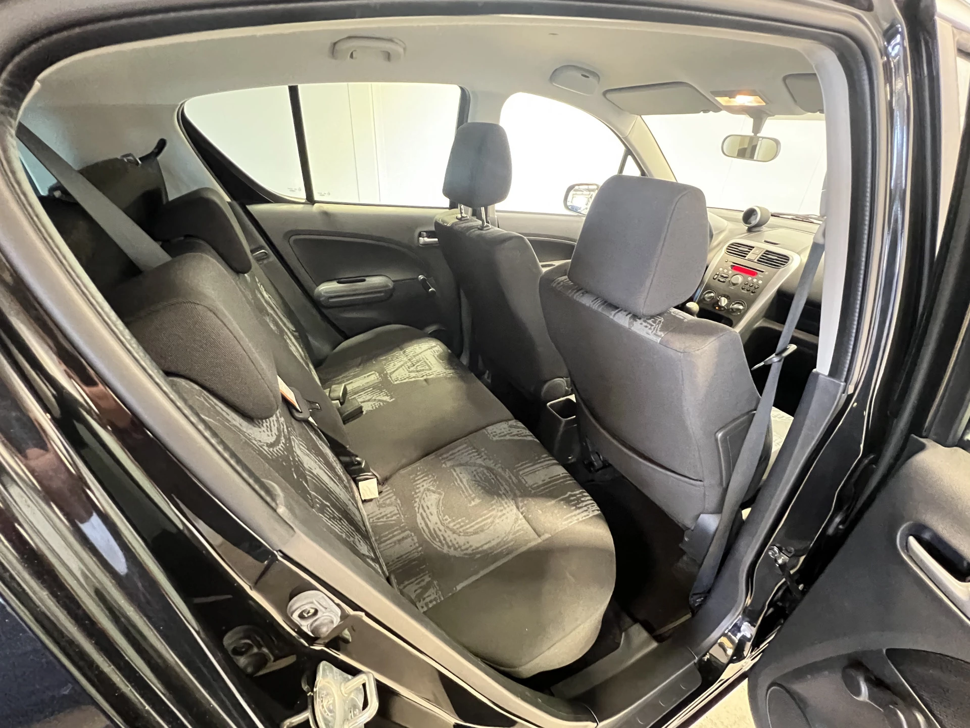 Hoofdafbeelding Opel Agila