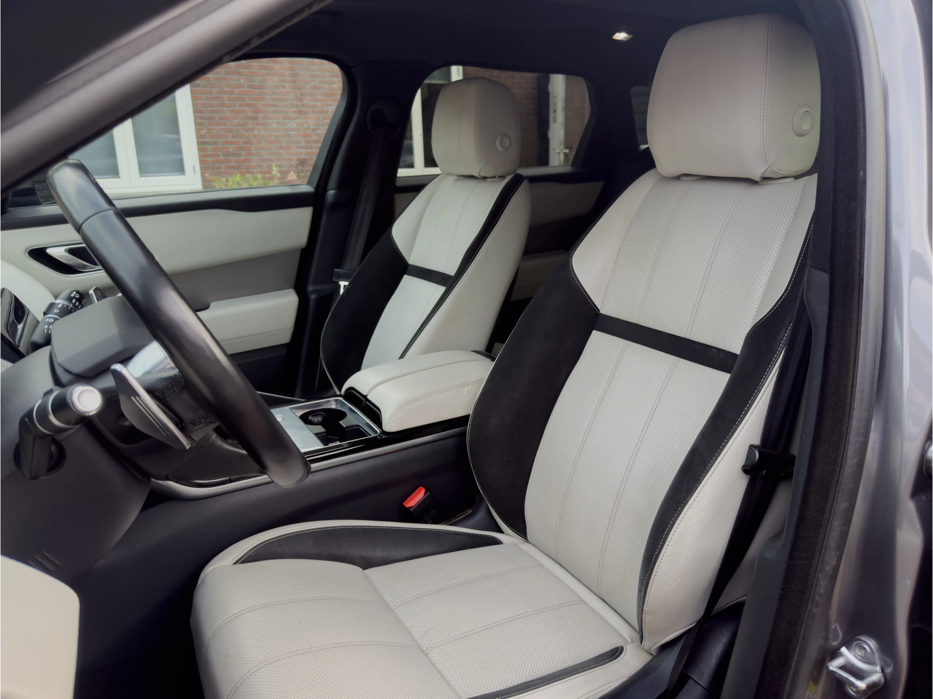 Hoofdafbeelding Land Rover Range Rover Velar
