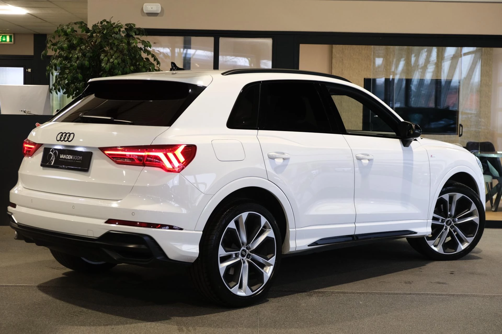 Hoofdafbeelding Audi Q3