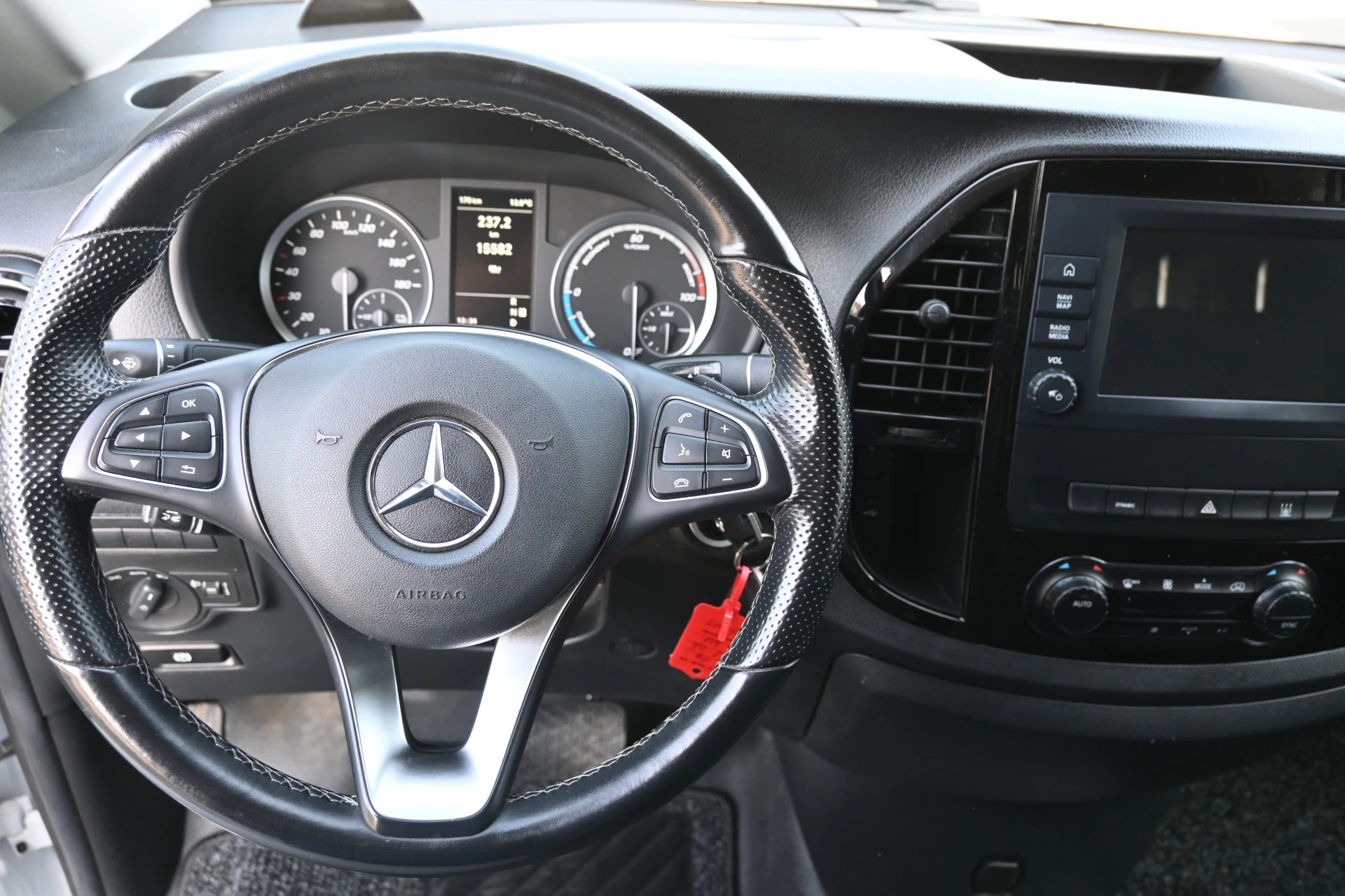 Hoofdafbeelding Mercedes-Benz eVito