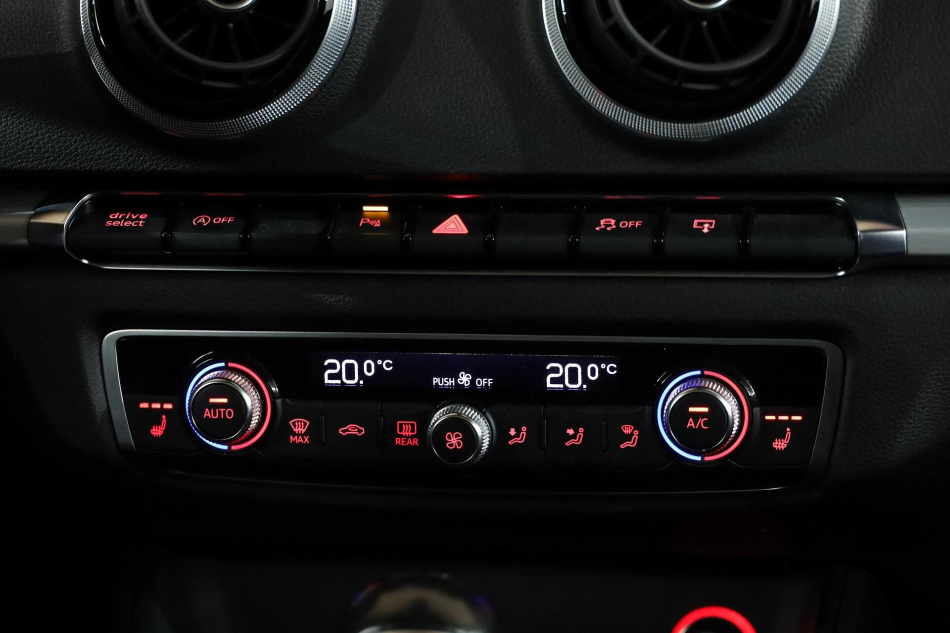 Hoofdafbeelding Audi S3