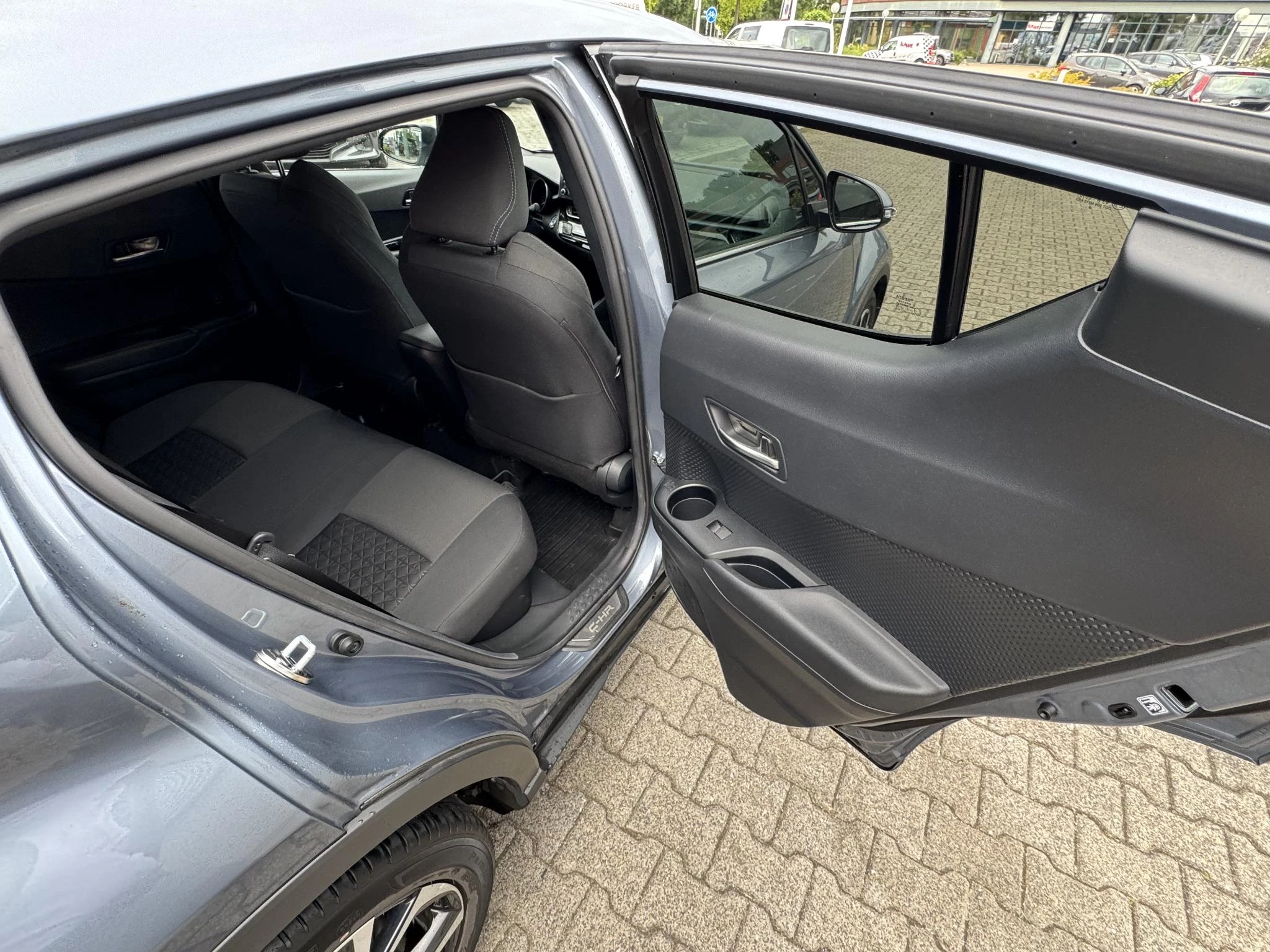 Hoofdafbeelding Toyota C-HR