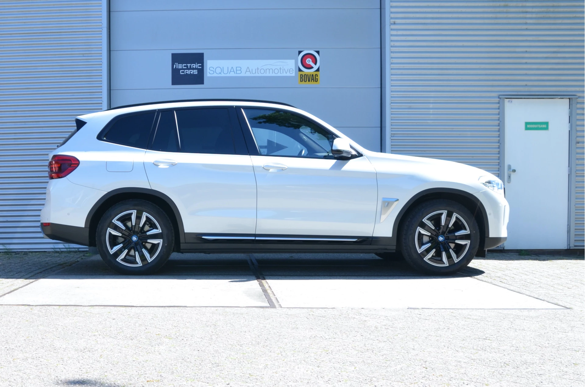 Hoofdafbeelding BMW iX3