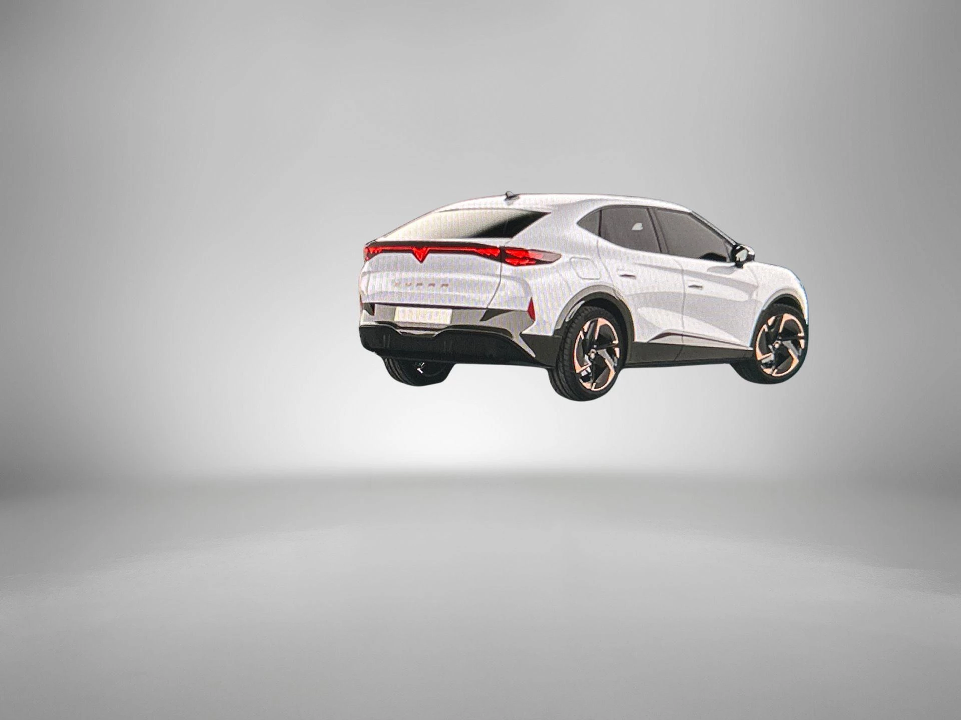 Hoofdafbeelding CUPRA Tavascan