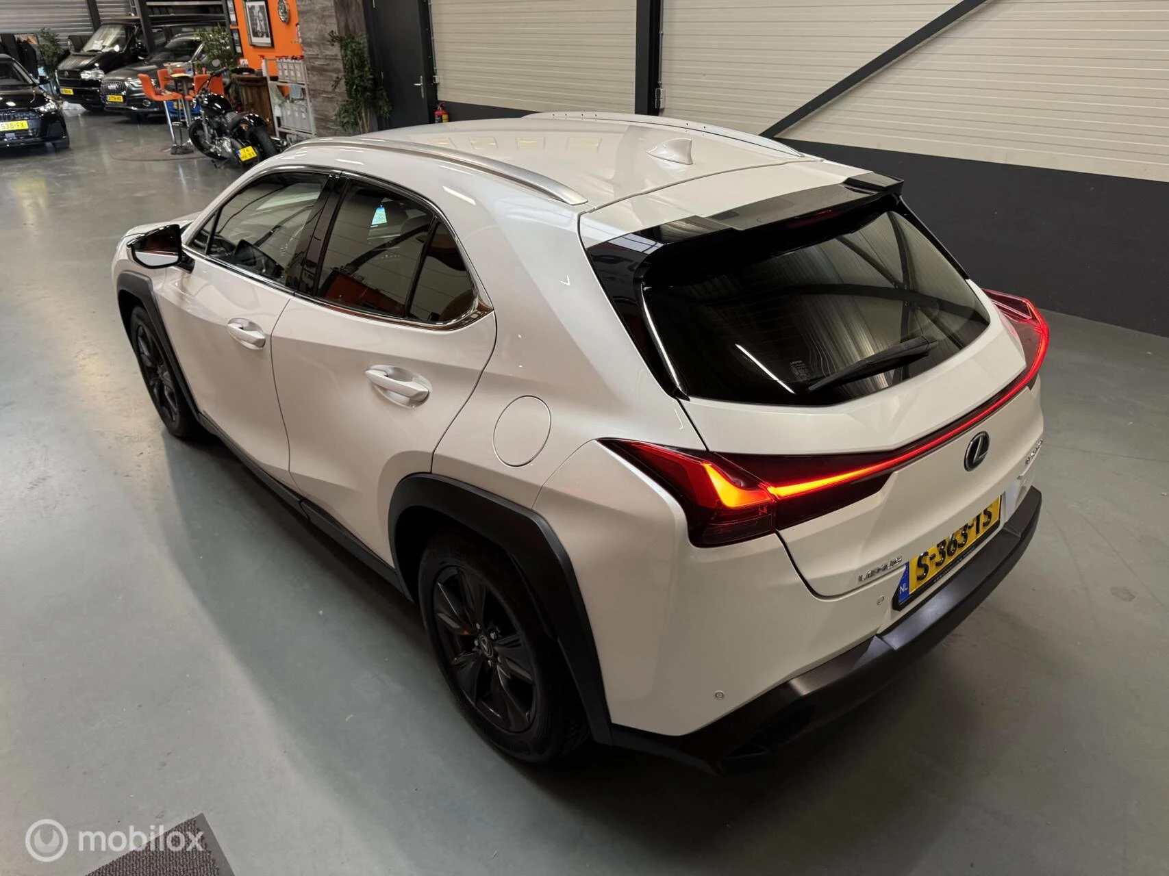 Hoofdafbeelding Lexus UX