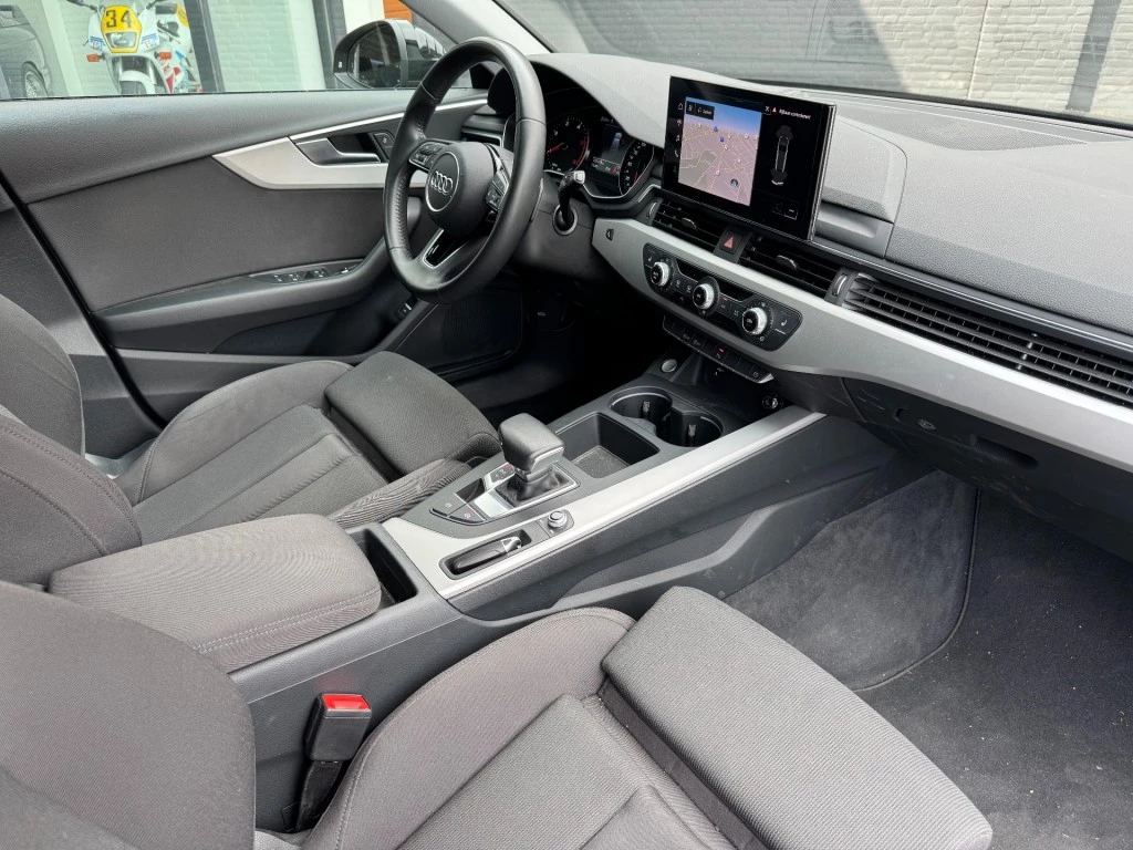 Hoofdafbeelding Audi A4