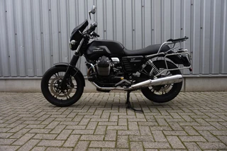 Hoofdafbeelding Moto Guzzi V7 Moto Guzzi V7