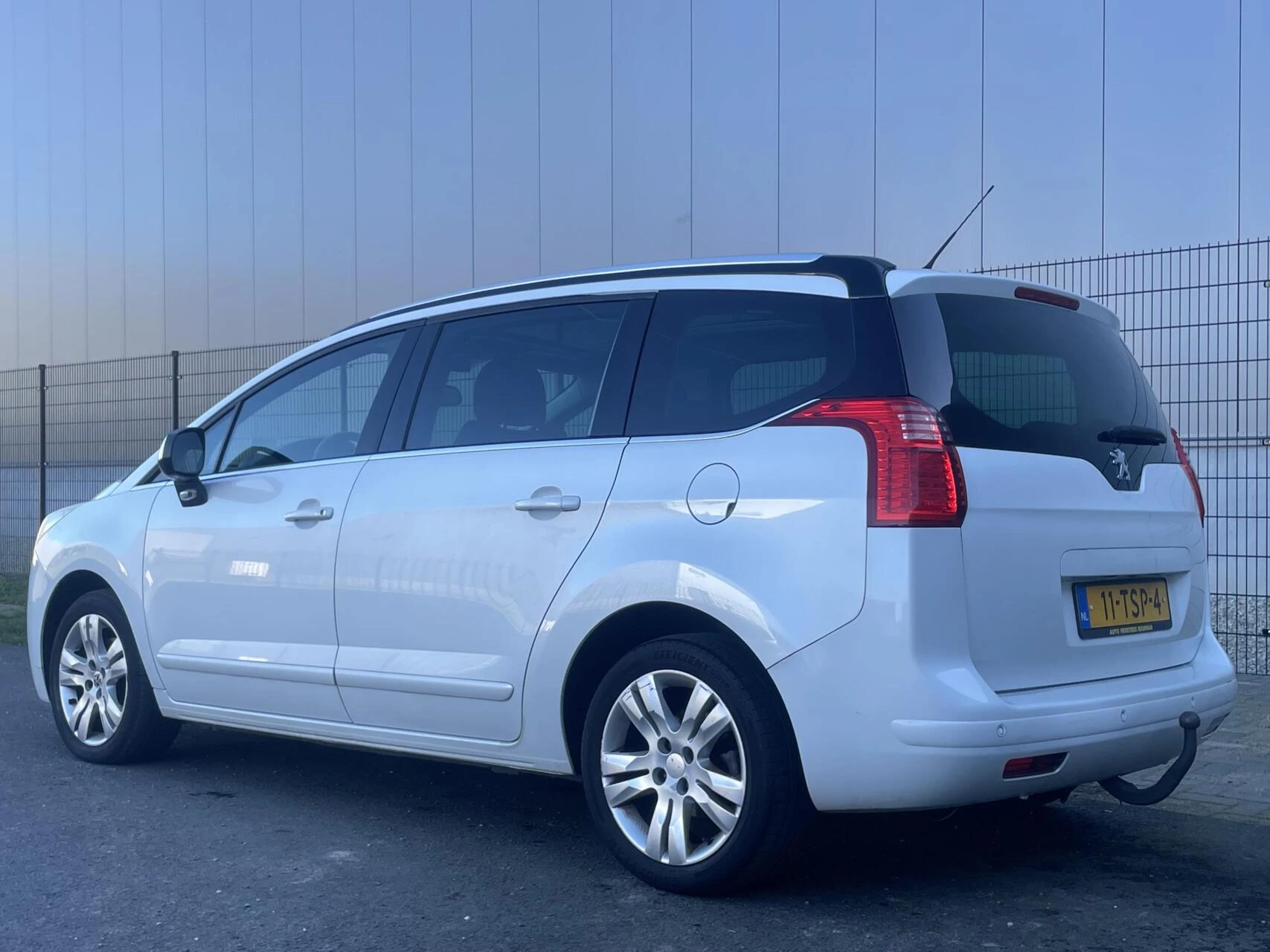 Hoofdafbeelding Peugeot 5008