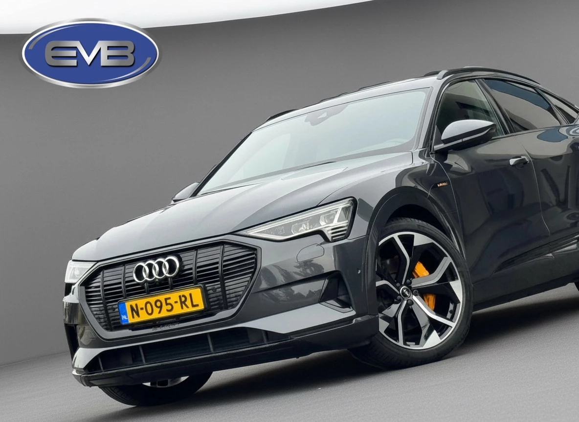 Hoofdafbeelding Audi e-tron