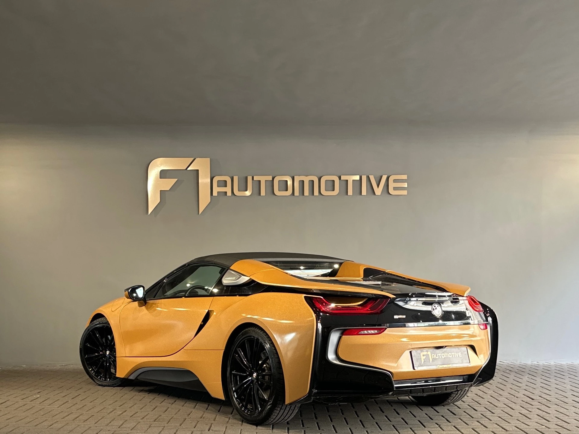 Hoofdafbeelding BMW i8