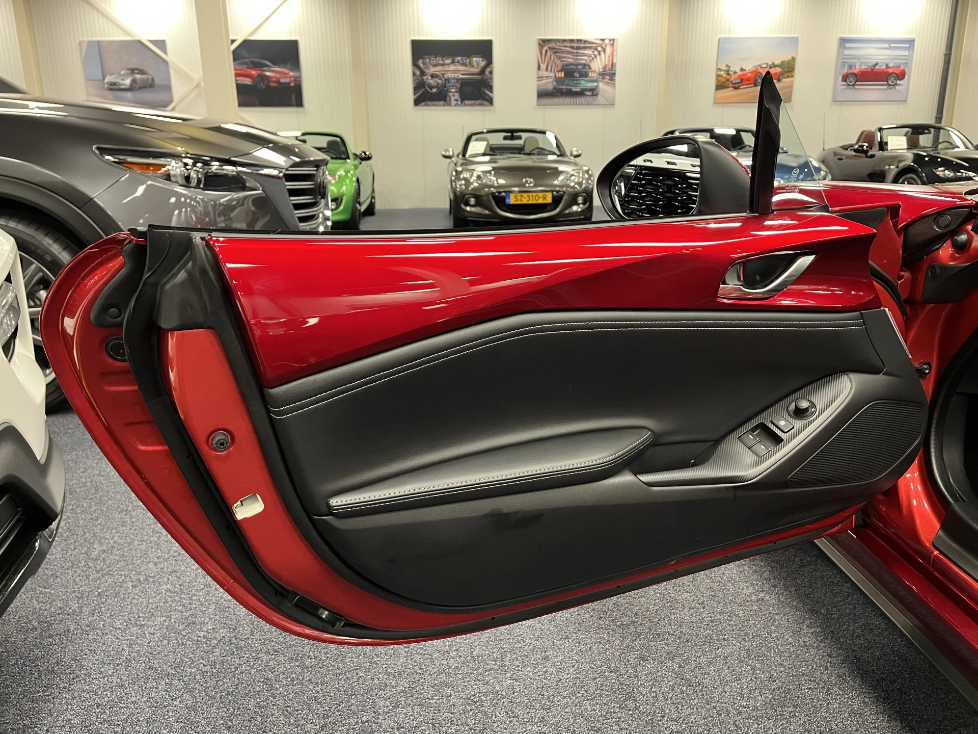 Hoofdafbeelding Mazda MX-5