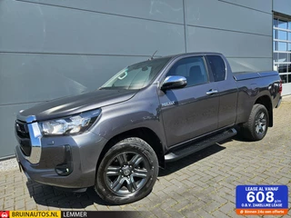 Hoofdafbeelding Toyota Hilux Toyota HiLux 2.8 D-4D Xtra Cab 3500 KG Nieuwstaat navi camera  204 PK