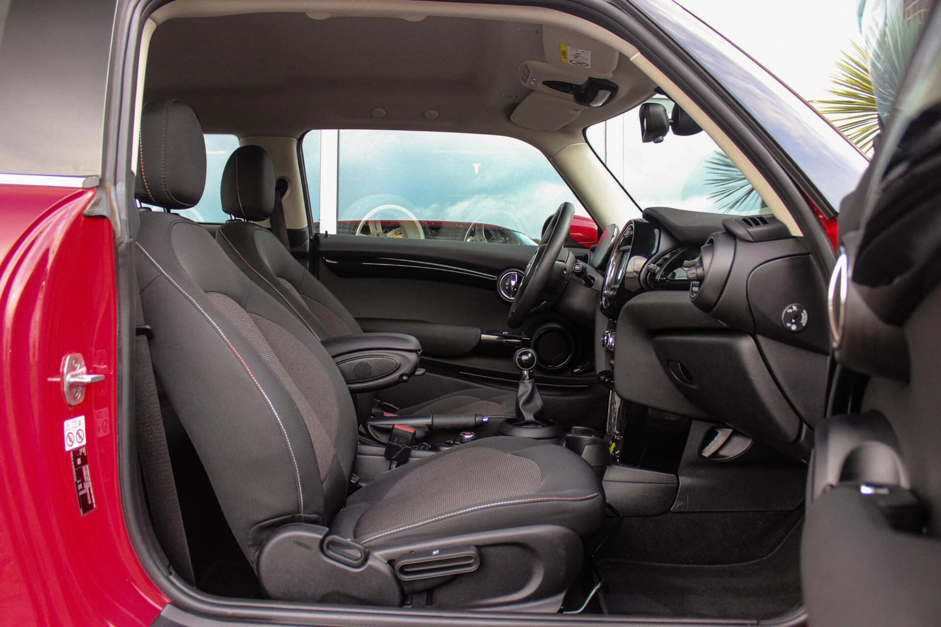 Hoofdafbeelding MINI One