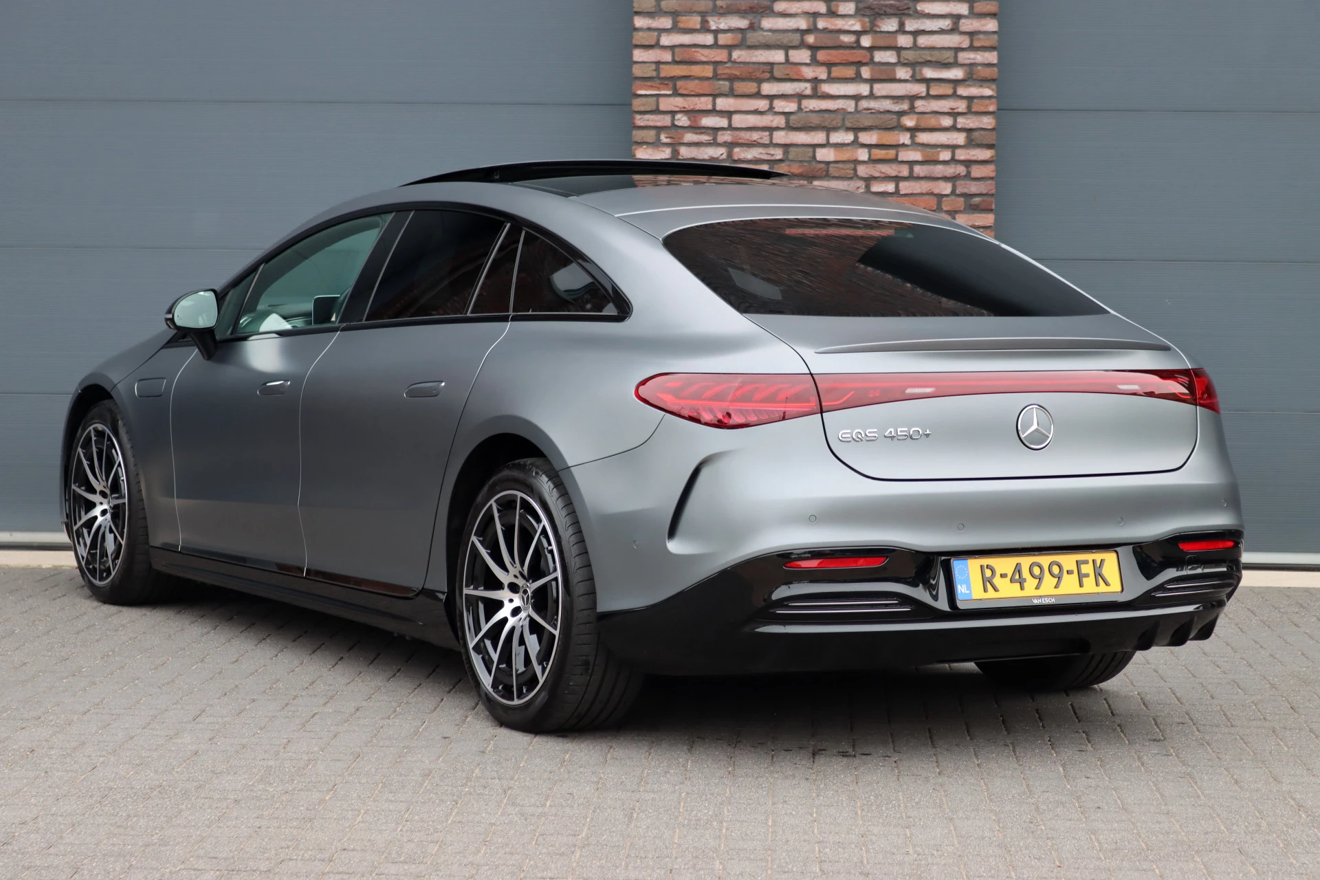 Hoofdafbeelding Mercedes-Benz EQS