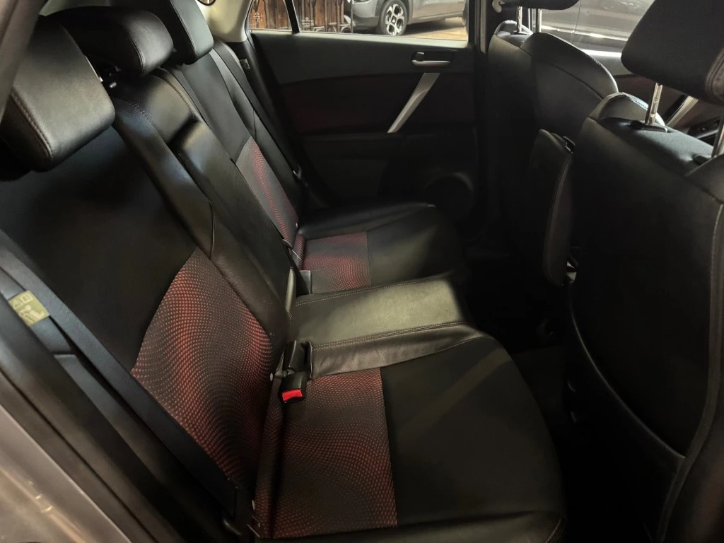 Hoofdafbeelding Mazda 3