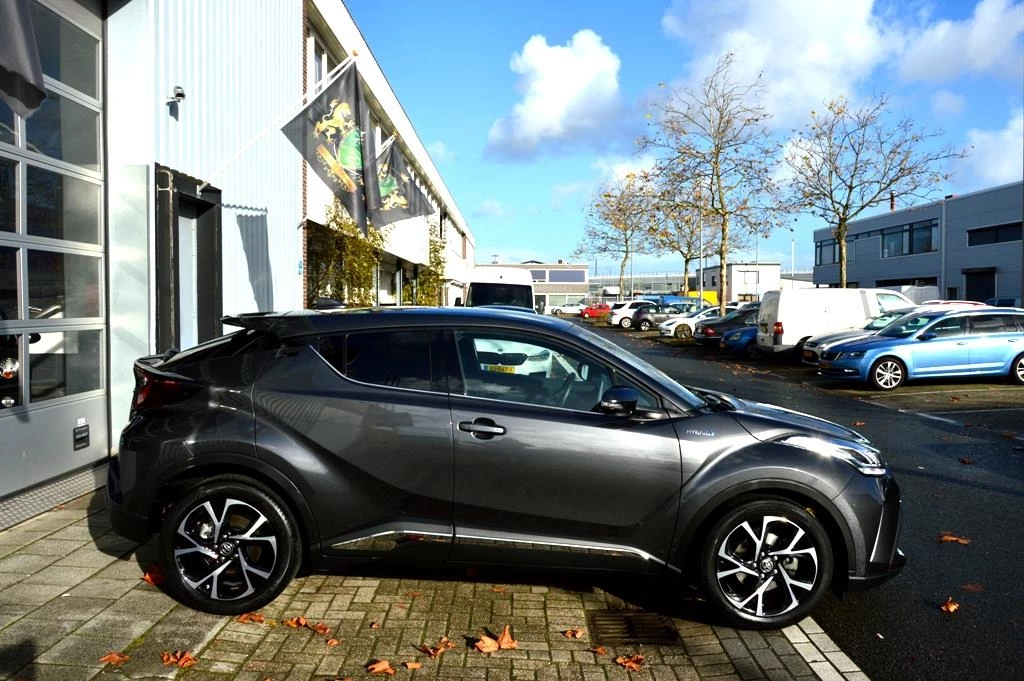 Hoofdafbeelding Toyota C-HR