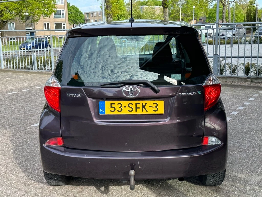 Hoofdafbeelding Toyota Verso-S