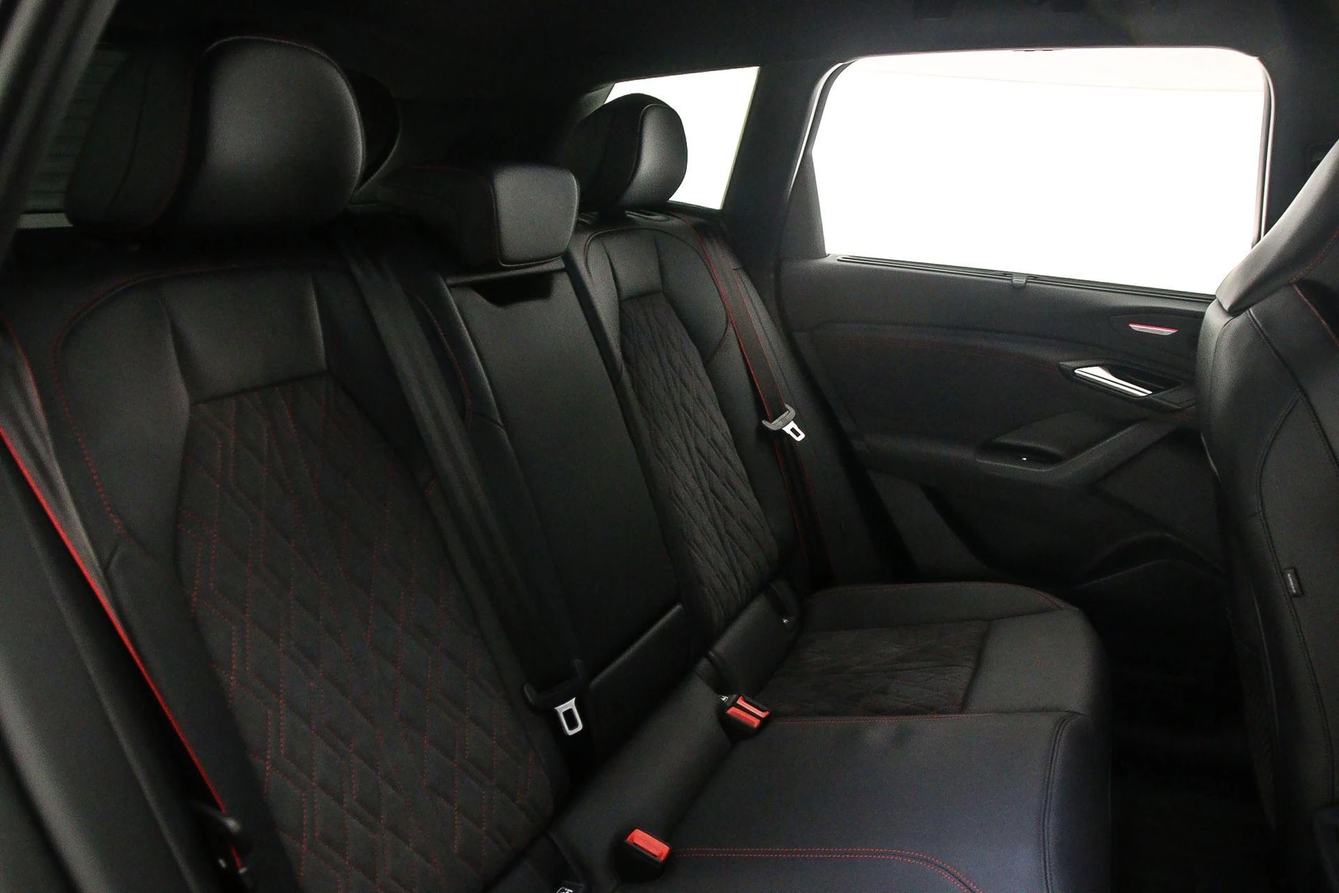 Hoofdafbeelding Audi SQ6 e-tron