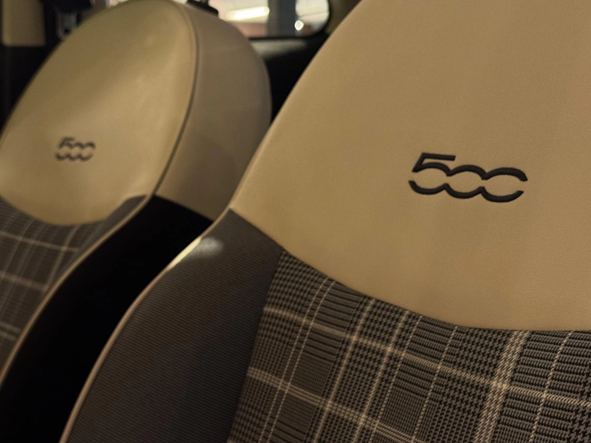 Hoofdafbeelding Fiat 500C