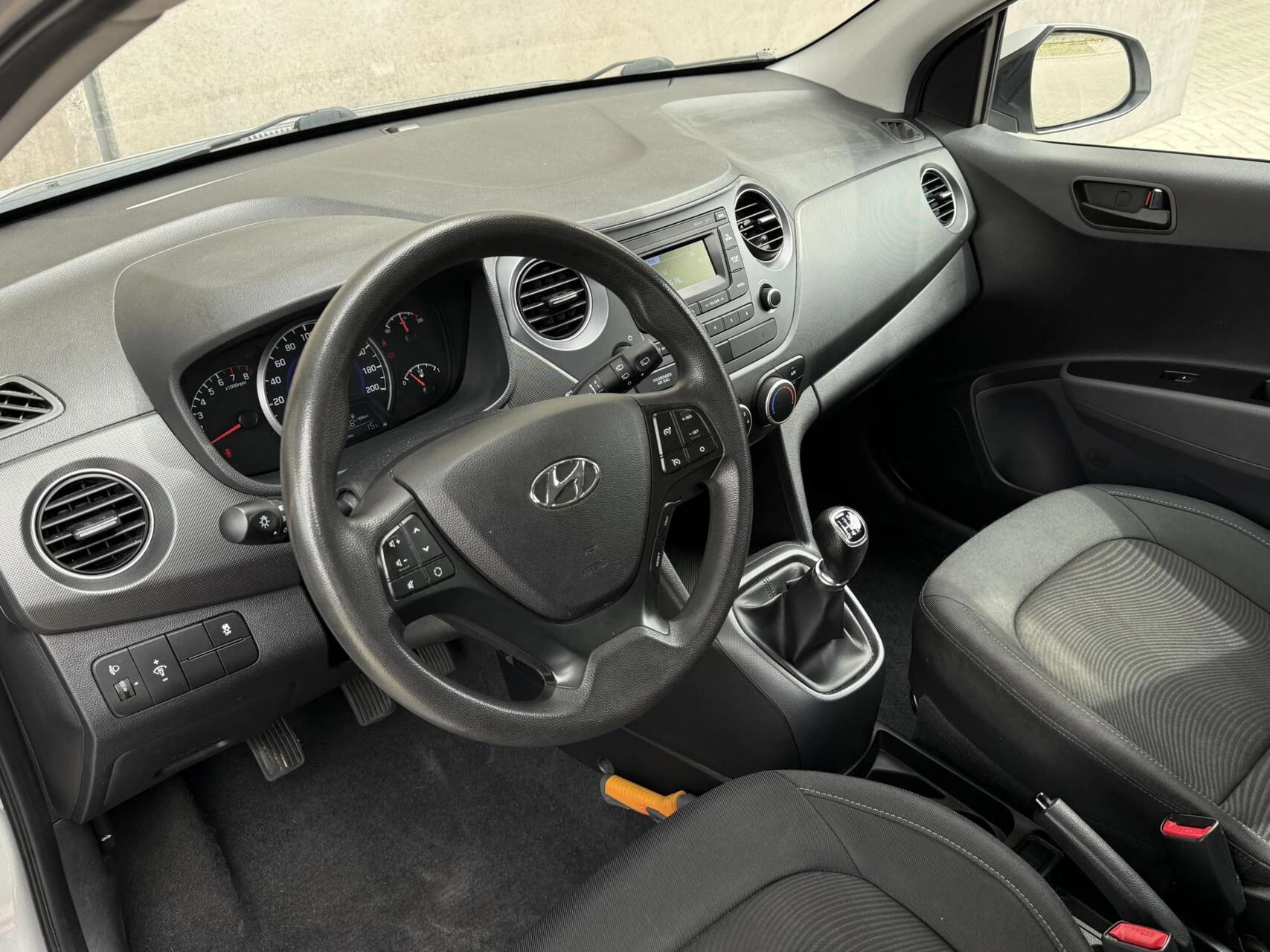 Hoofdafbeelding Hyundai i10