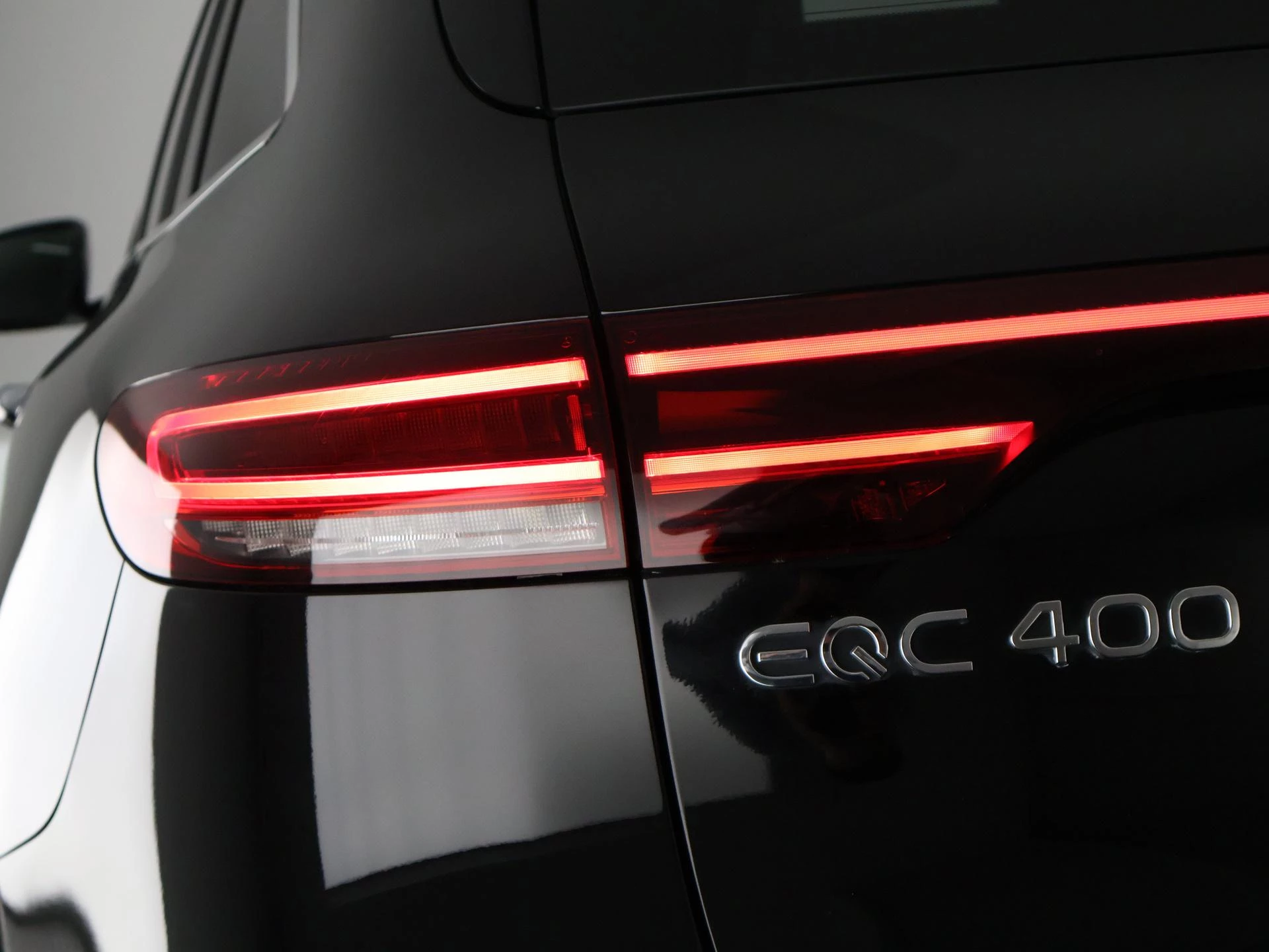 Hoofdafbeelding Mercedes-Benz EQC