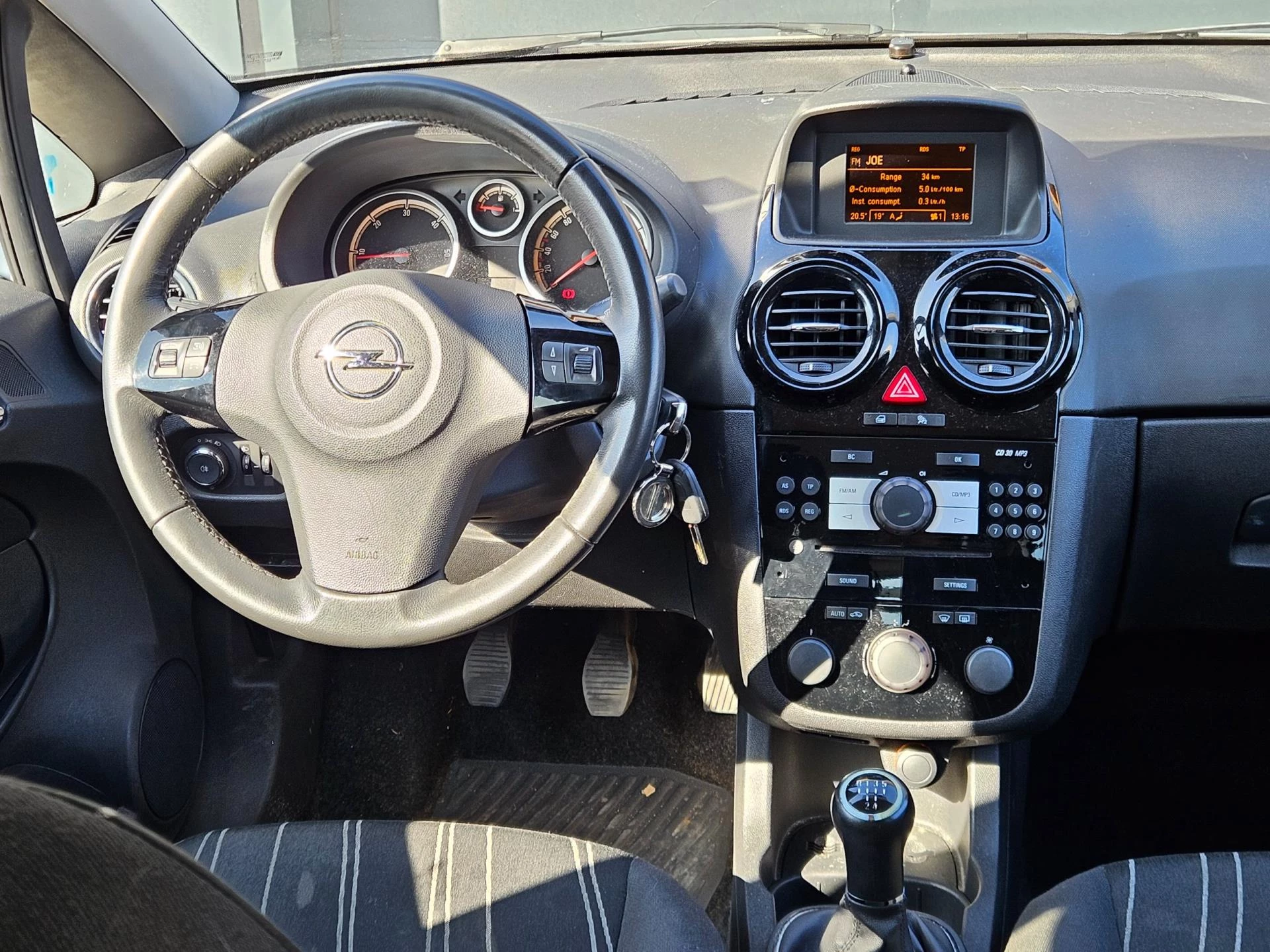 Hoofdafbeelding Opel Corsa