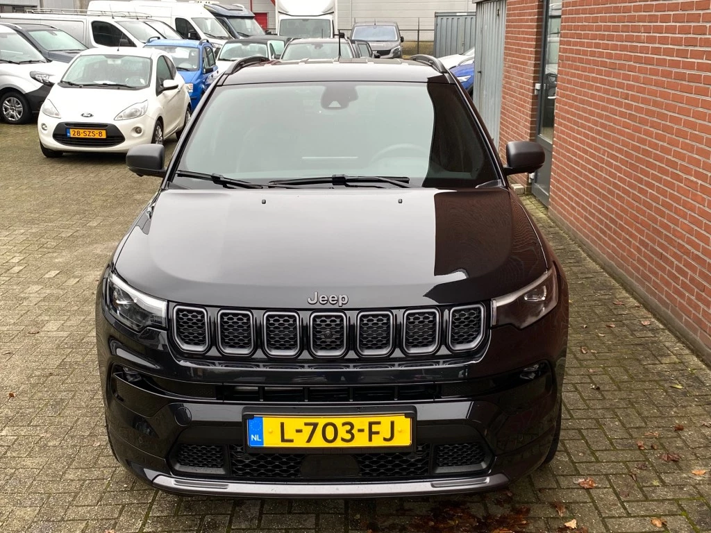 Hoofdafbeelding Jeep Compass
