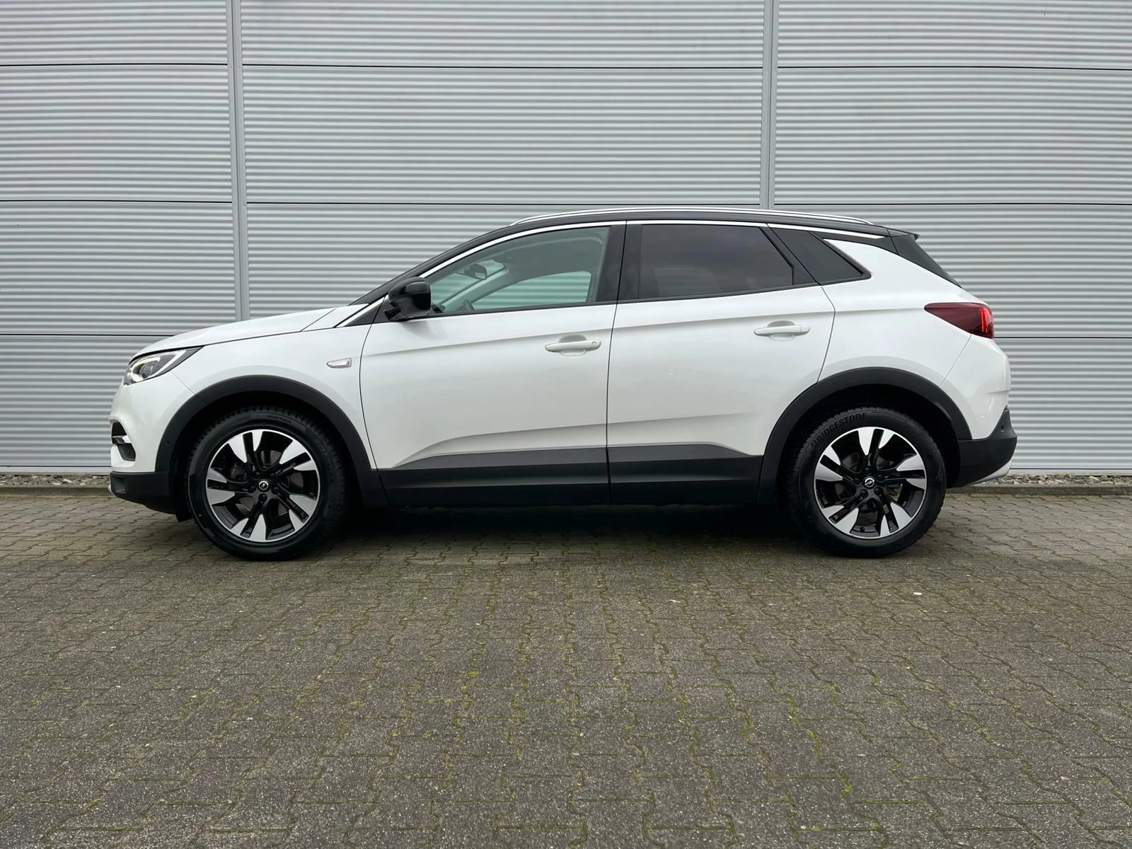 Hoofdafbeelding Opel Grandland X