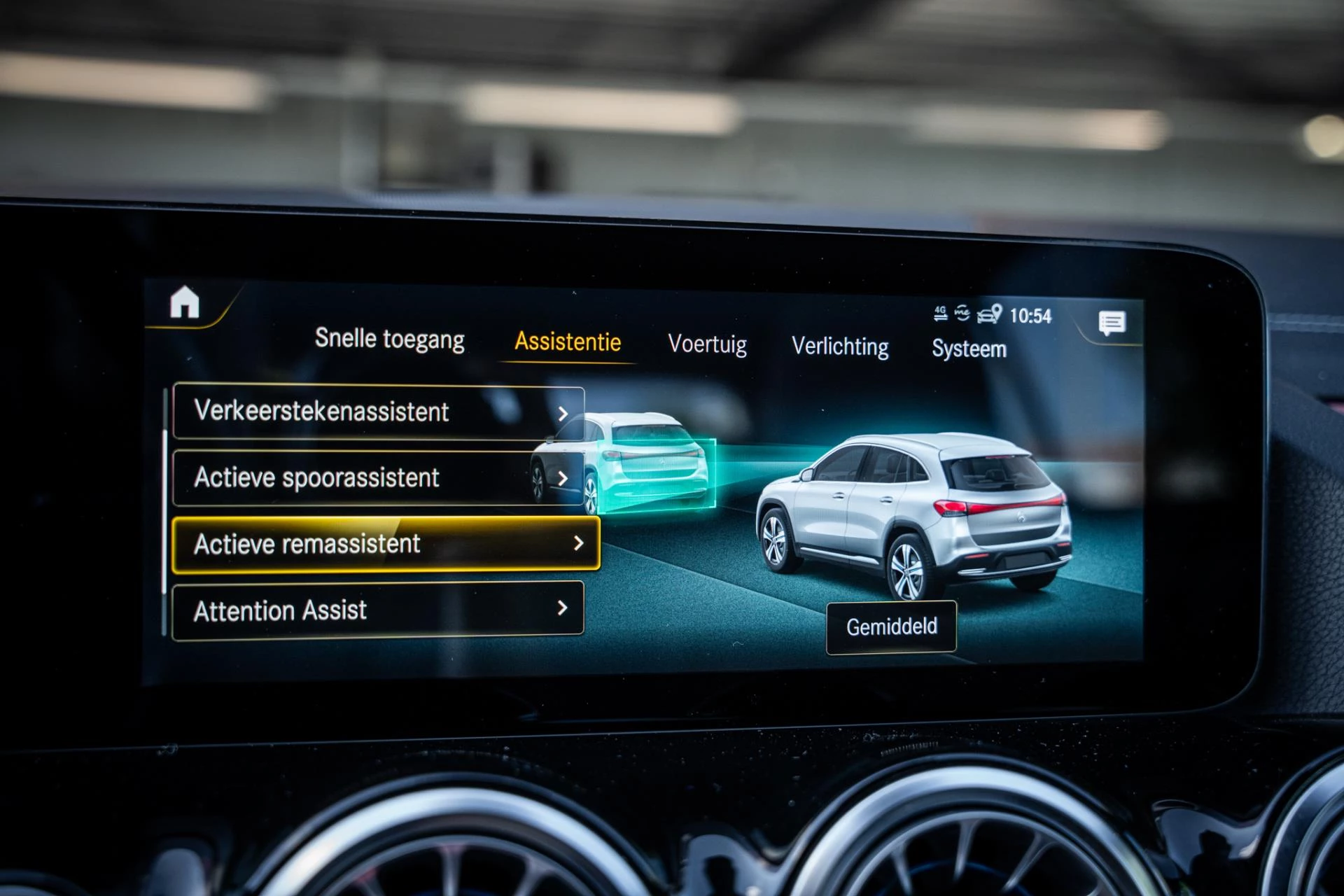Hoofdafbeelding Mercedes-Benz EQA