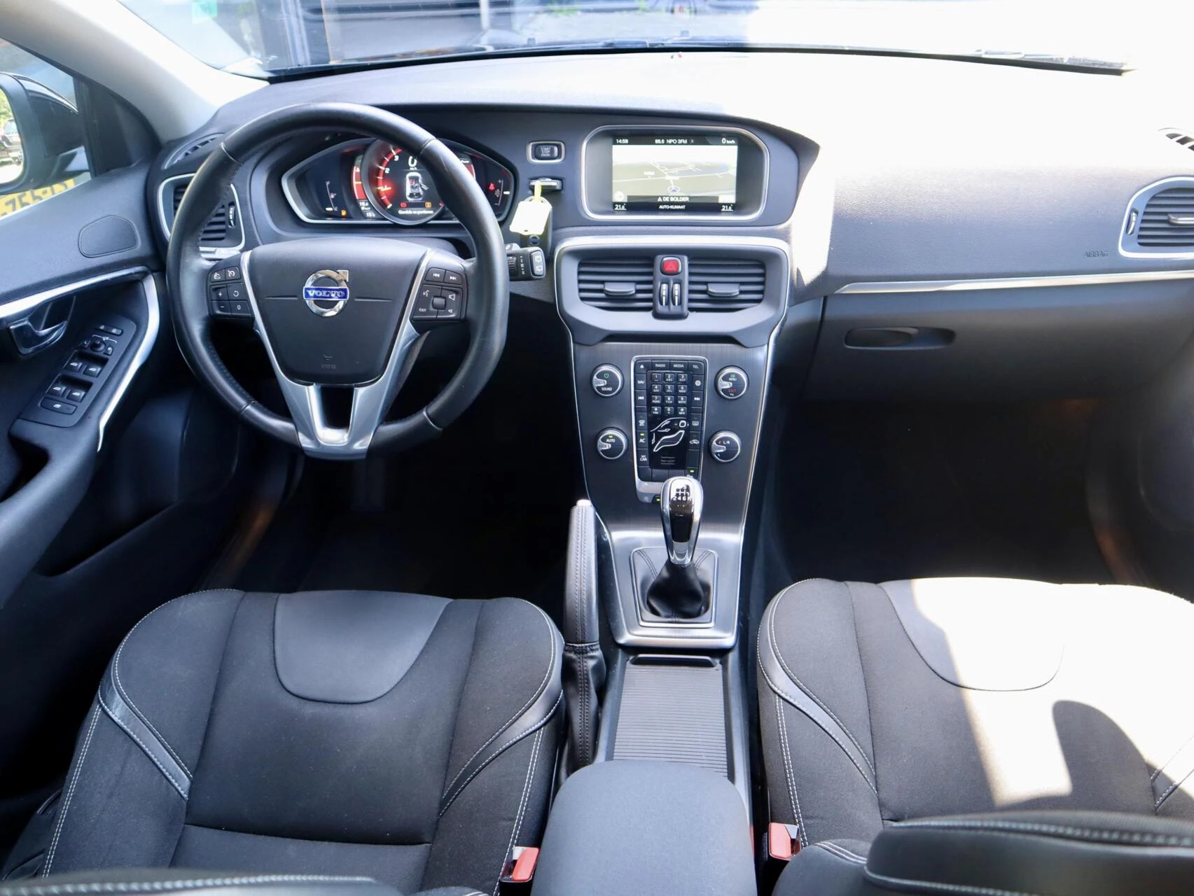Hoofdafbeelding Volvo V40