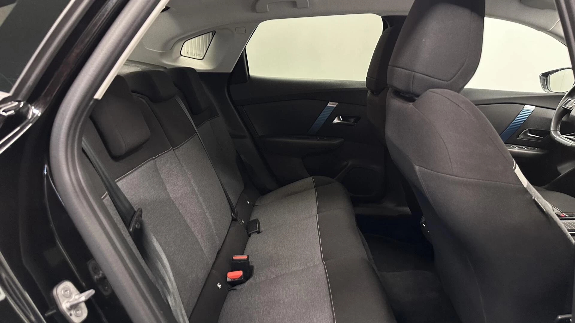 Hoofdafbeelding Citroën ë-C4 X