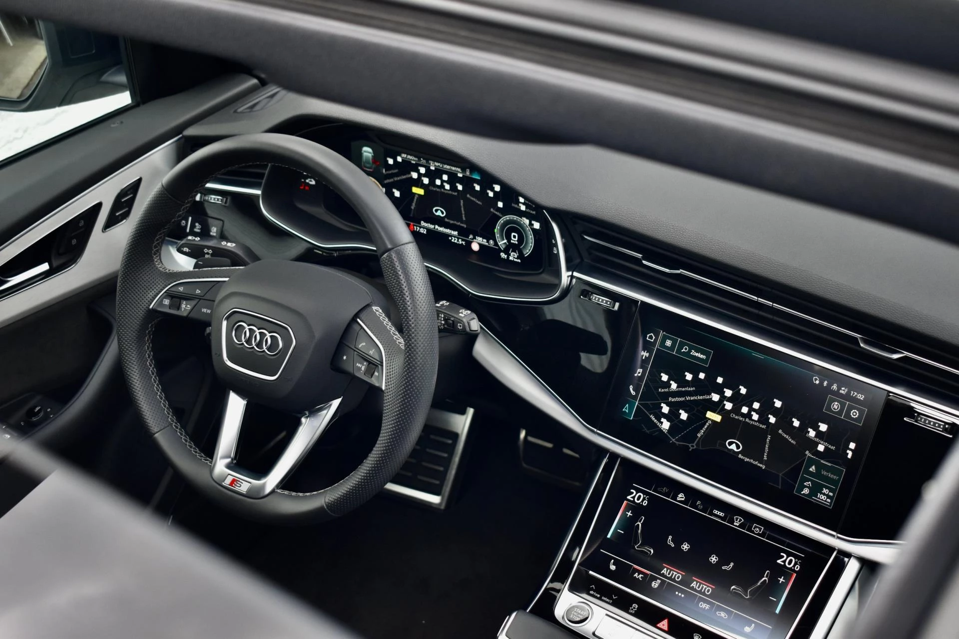 Hoofdafbeelding Audi Q8