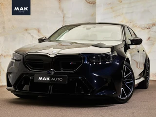 BMW M5 Limousine V8 M Hybrid, Direct leverbaar!, PPF, carbon extr., B&W, 21'', tr.haak, stl.ventilatie, memory, keyless, leder, privacy